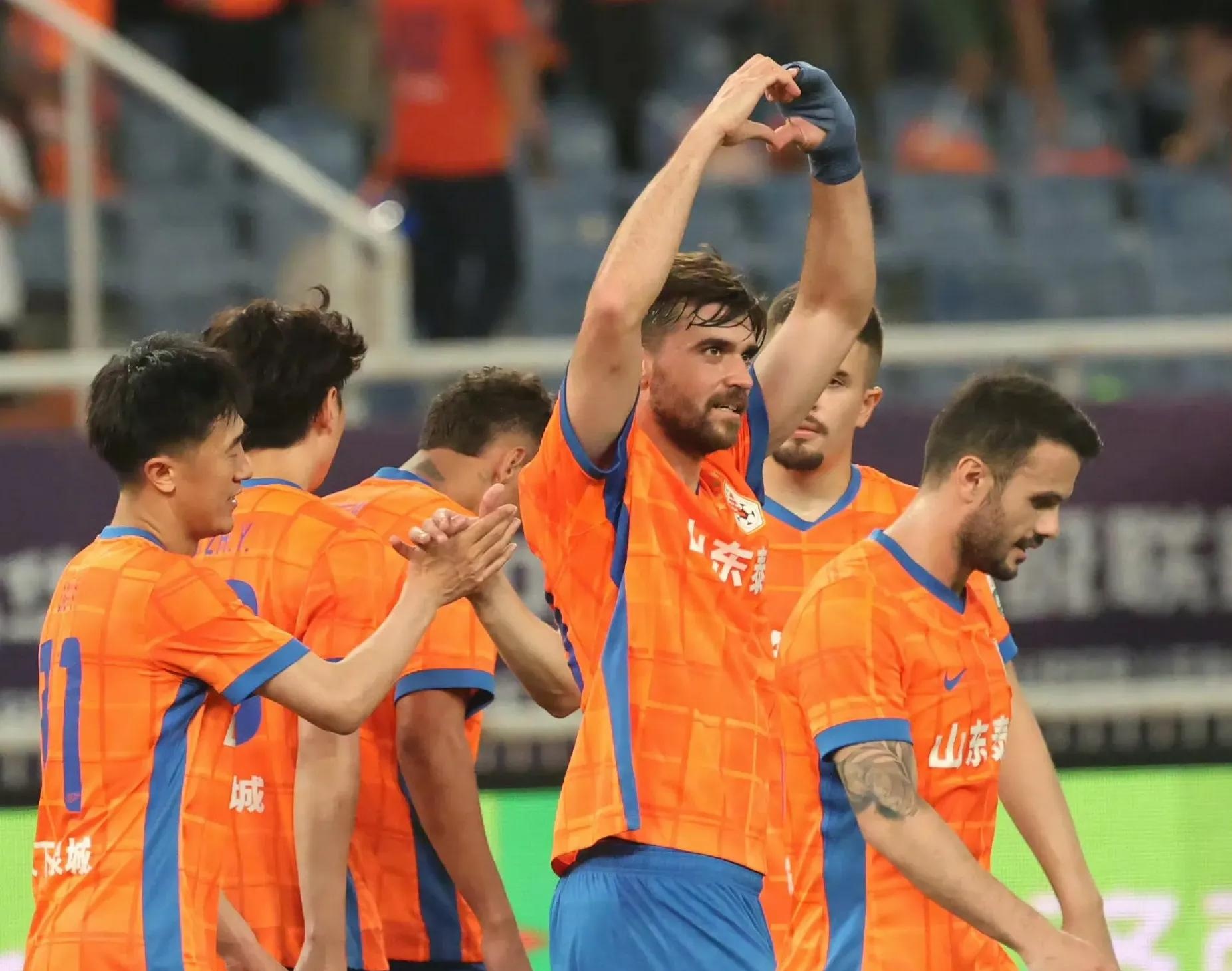 大连一方惨负山东鲁能，遭遇新赛季首场失利的简单介绍