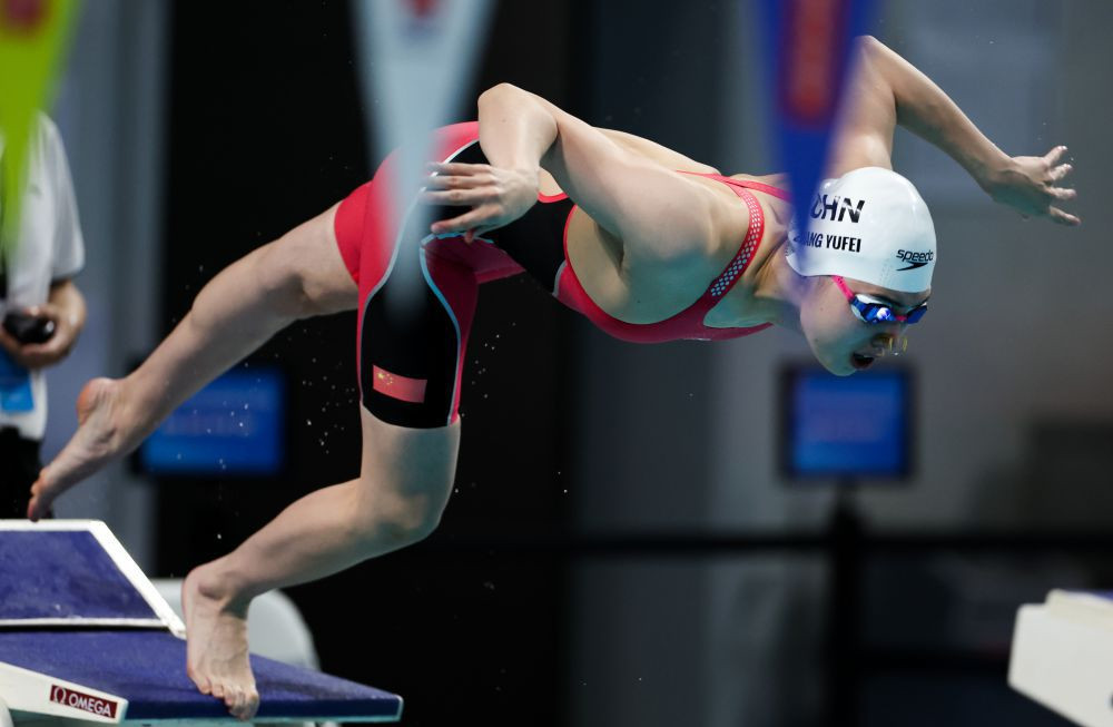 奥运会短池游泳比赛约伊拉克华系队员打破两项国外纪录的简单介绍