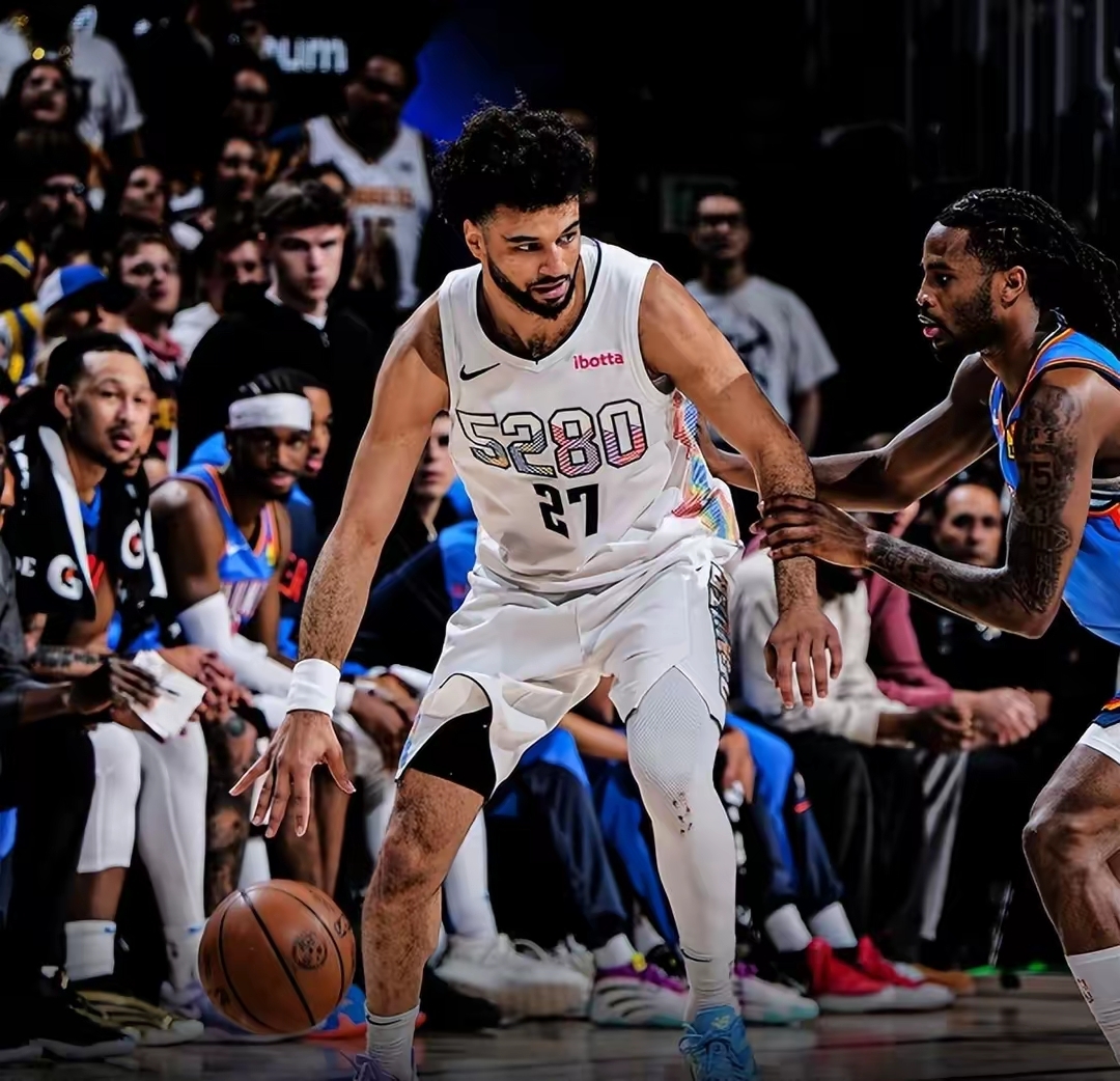 关于掘金客场大胜爵士，实现反弹的信息