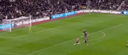 包含利物浦赛场失利，曼城逆袭领先的词条