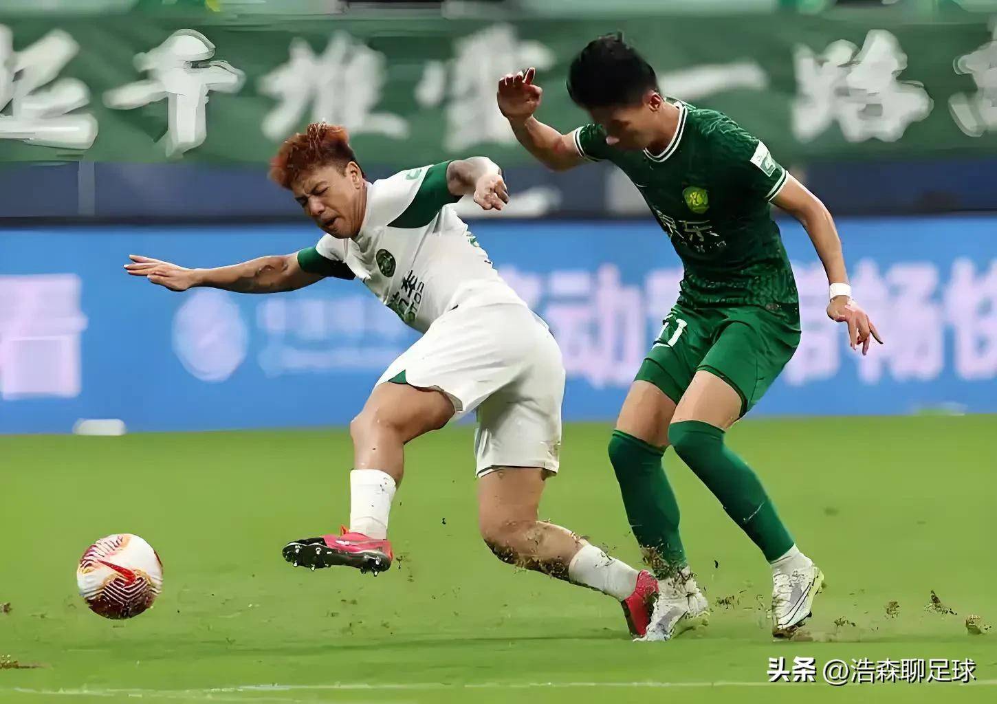 国安主场迎战恒大，比赛充满火药味