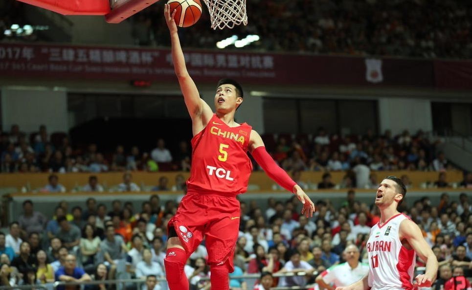 湖南男篮惊险过关，赢得一场来之不易的胜利