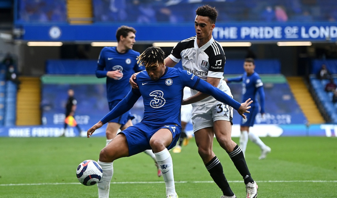 包含富勒姆主场失利，战绩跌入低谷的词条