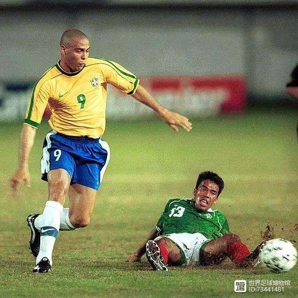 圣保罗美洲队员拿下宝贵三分的简单介绍