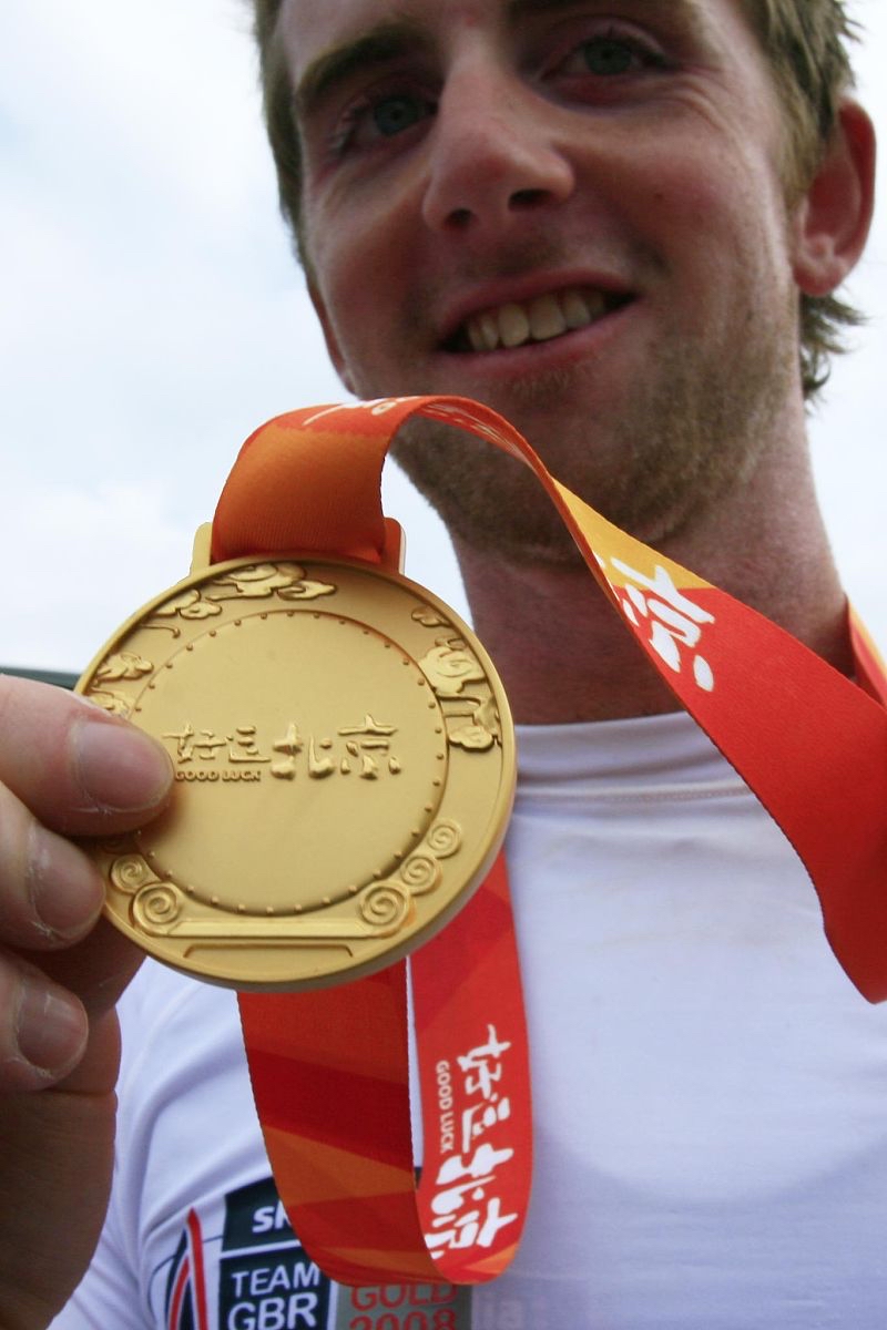 亚裔运动员打破心理枷锁，夺冠傲立巅峰的简单介绍