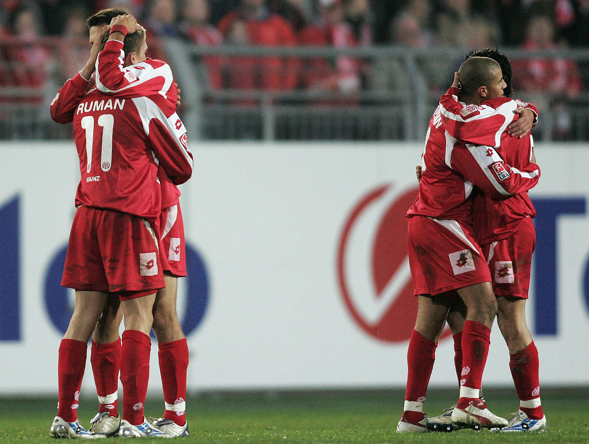 拜仁落败，德甲豪门陷入泥潭