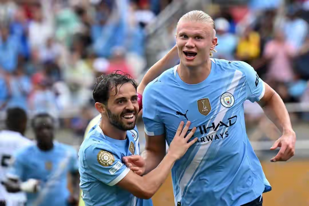 包含曼城遭到淘汰，损失夺冠机会的词条