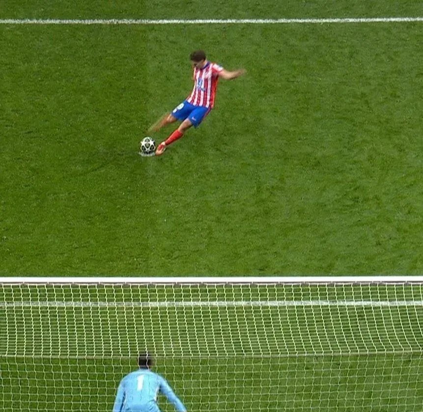 马德里竞技苦战失利，仍为球迷奉献精彩表现