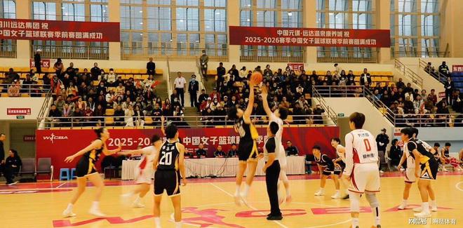 辽宁队险胜江苏队，福克斯刷新纪录