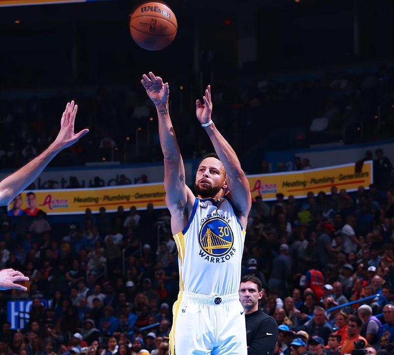 太阳险胜火箭，库里状态火热的简单介绍