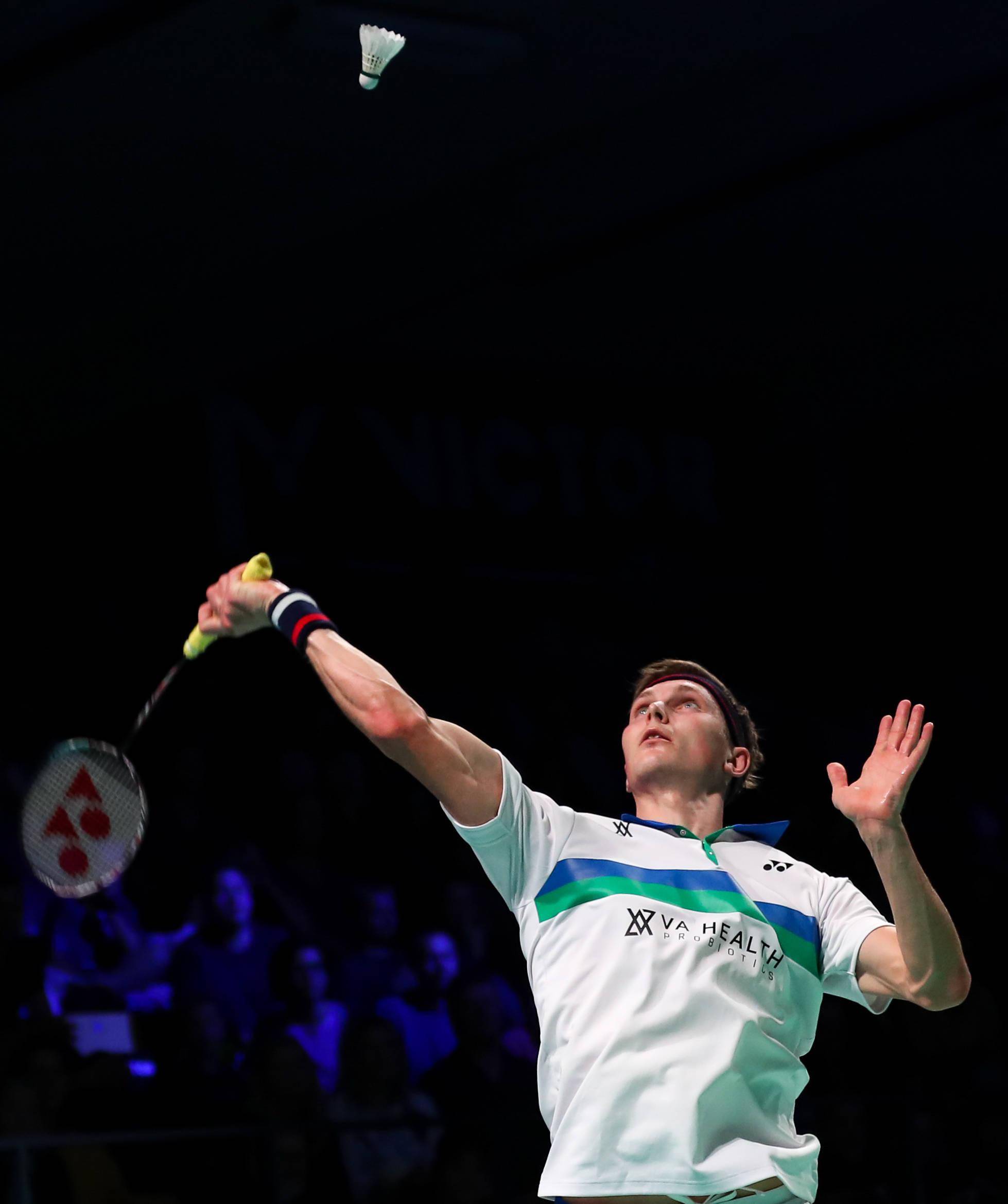 丹麦队逆转日本队，安赛龙扛起全队