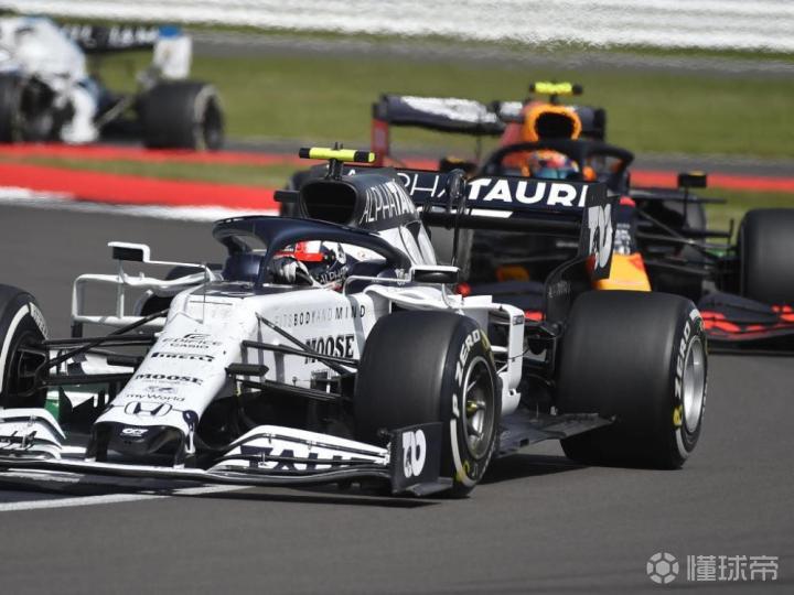 红牛二队绝杀梅赛德斯，塞恩斯点燃赛场的简单介绍