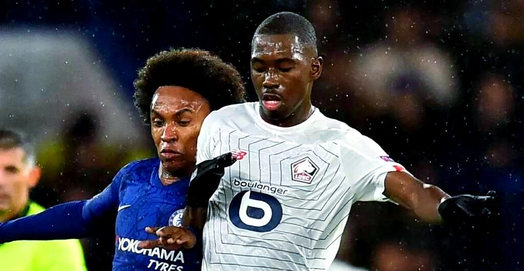 关于法甲联赛进程中，里尔队获得重要胜利的信息