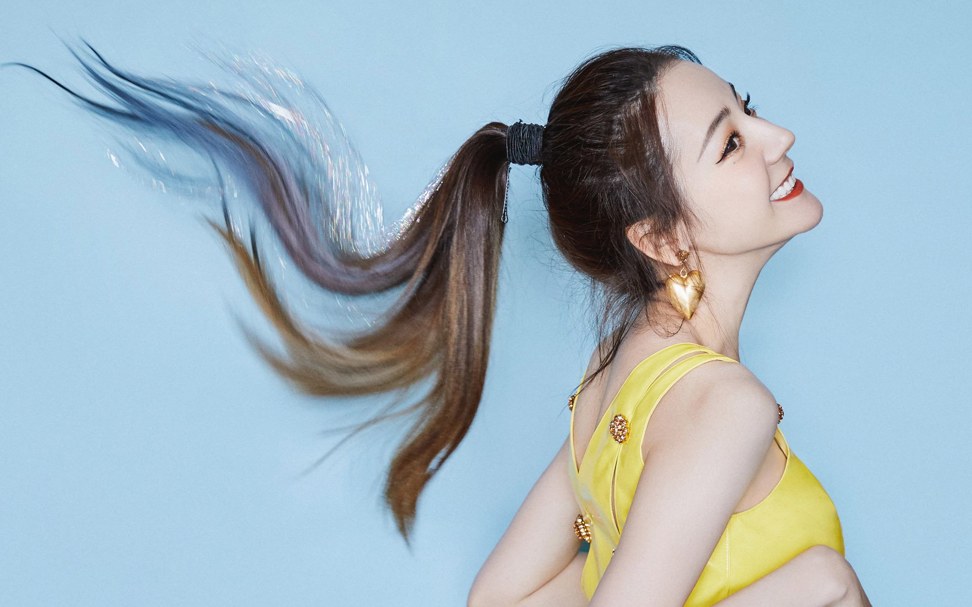 跨界统治，尼克斯全面压制步行者，杰伦·格林在英超争冠接管比赛