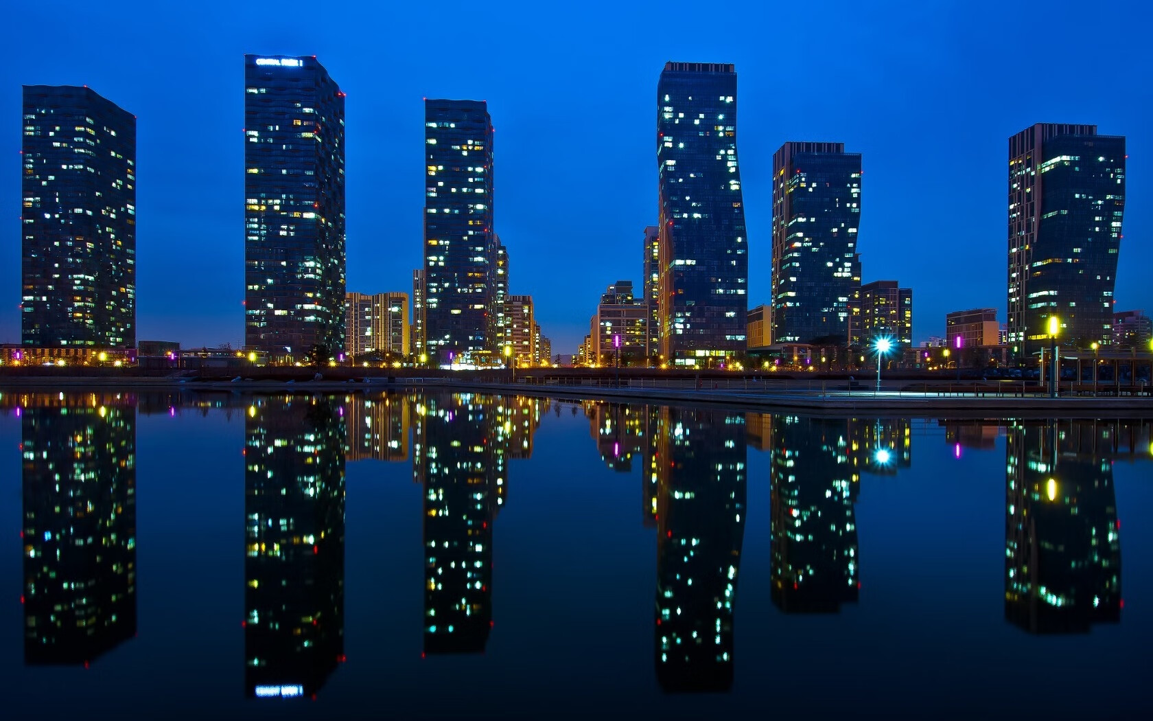 萨内闪耀全场，国际米兰战术智慧斩落尼日利亚劲旅